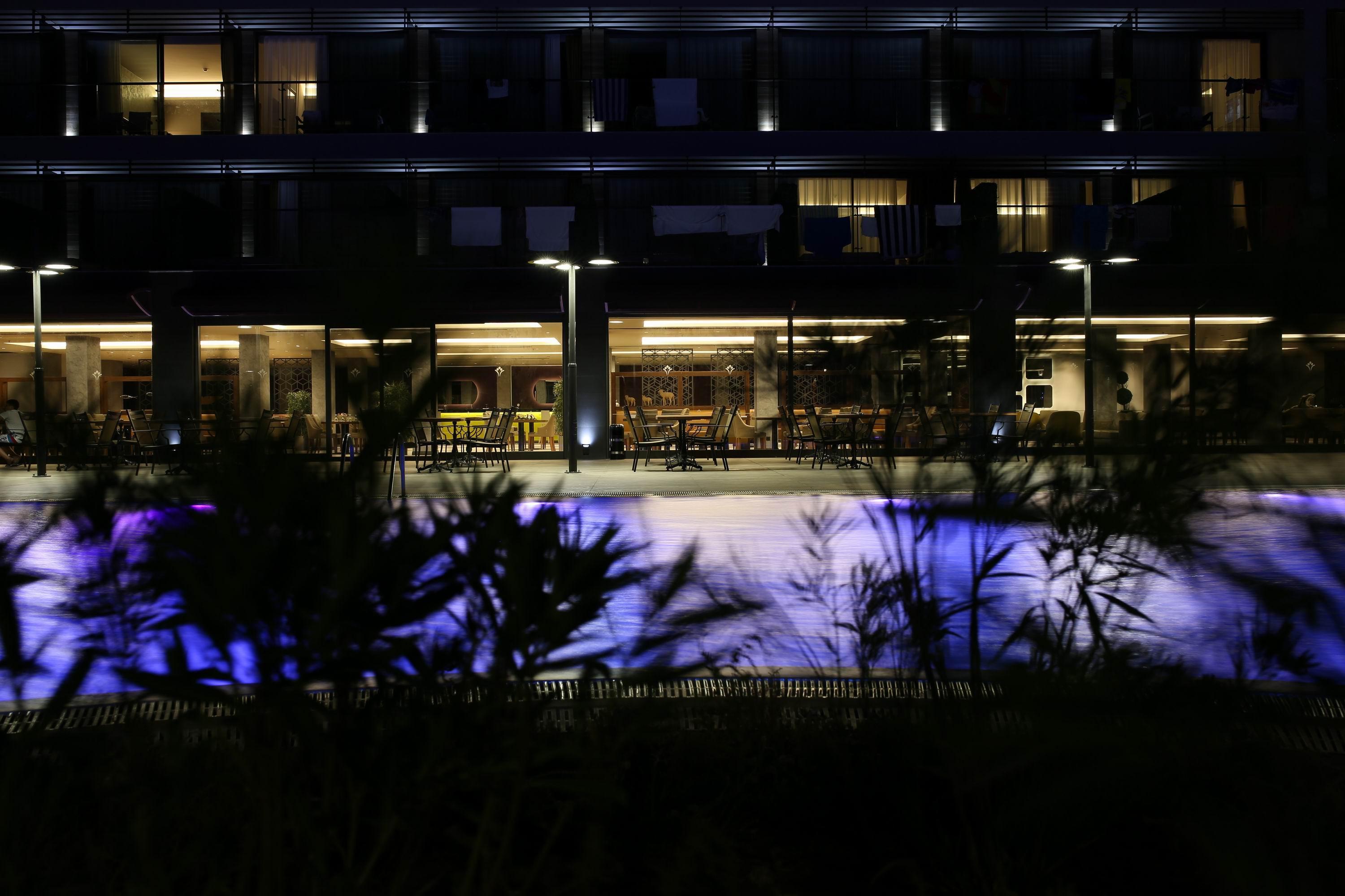 Mirage World Hotel Ічмелер Екстер'єр фото