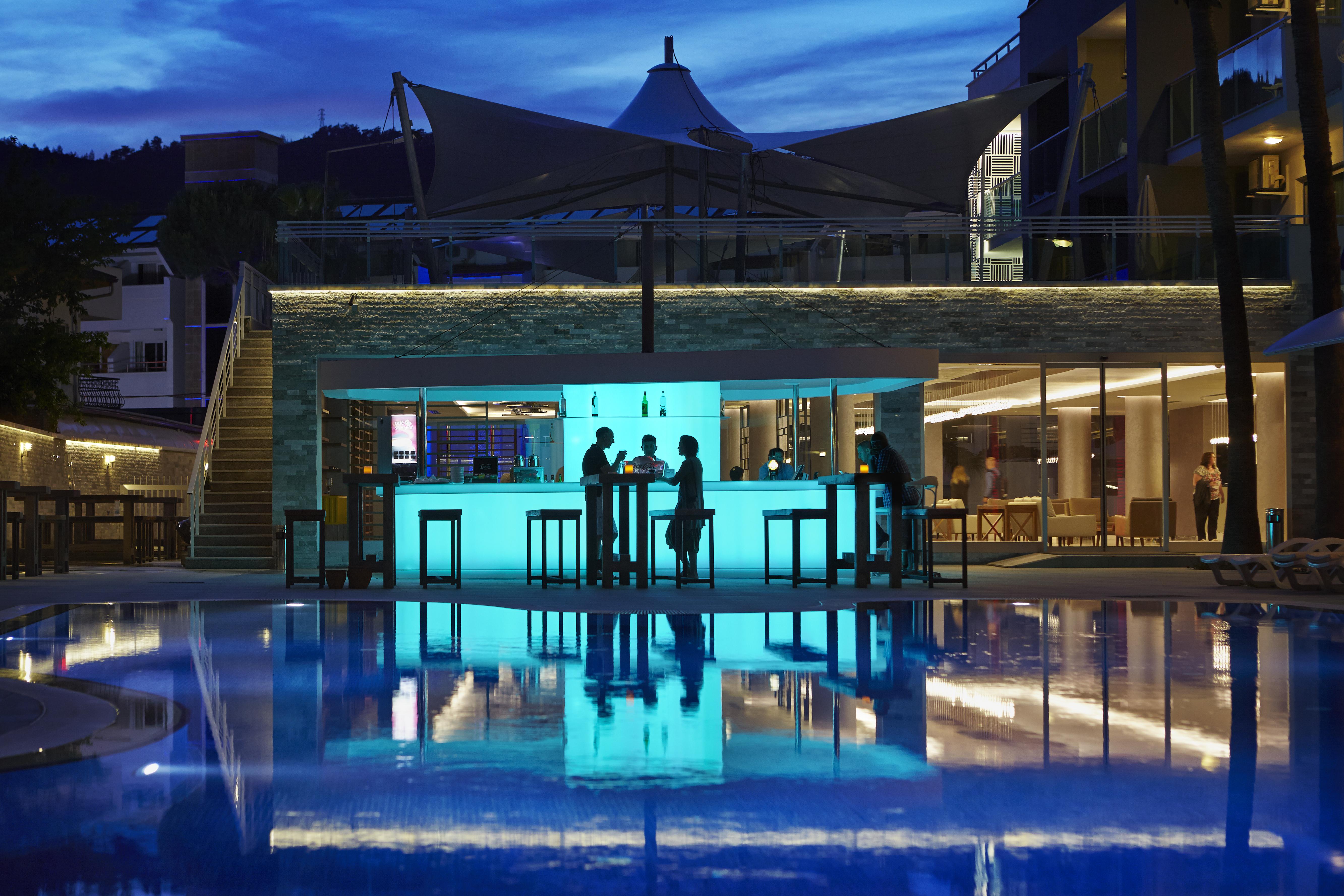 Mirage World Hotel Ічмелер Екстер'єр фото