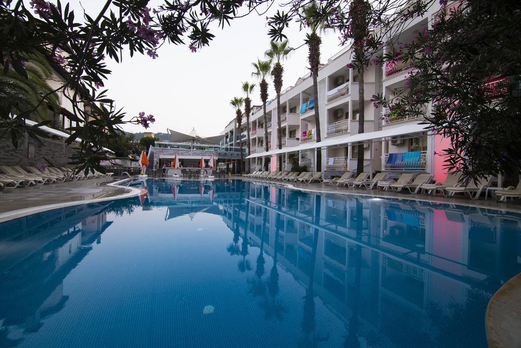 Mirage World Hotel Ічмелер Екстер'єр фото